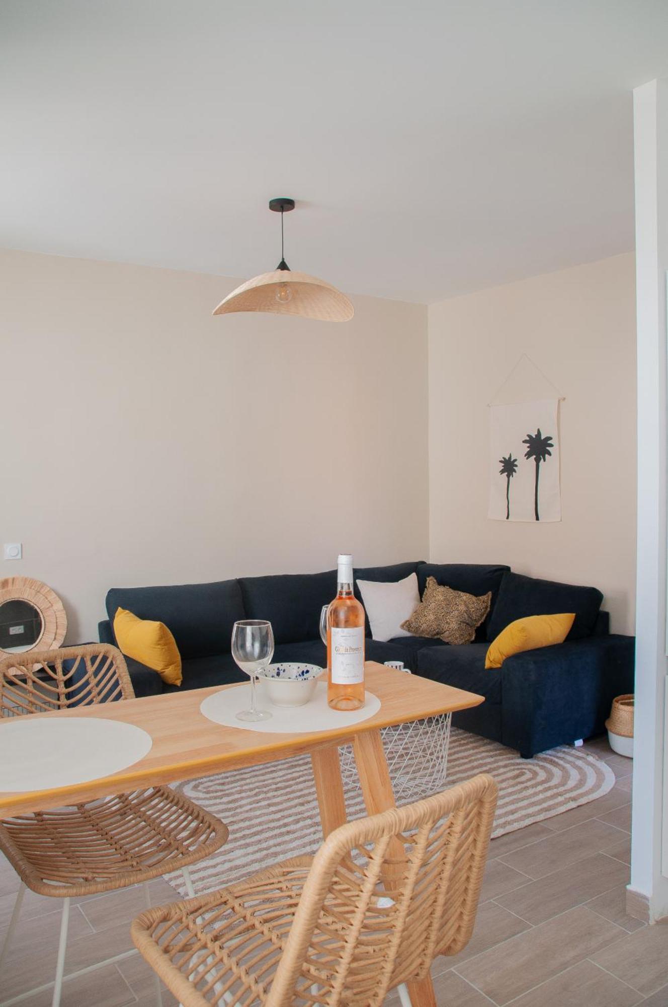 Bandol - Appartement Corneille Екстериор снимка