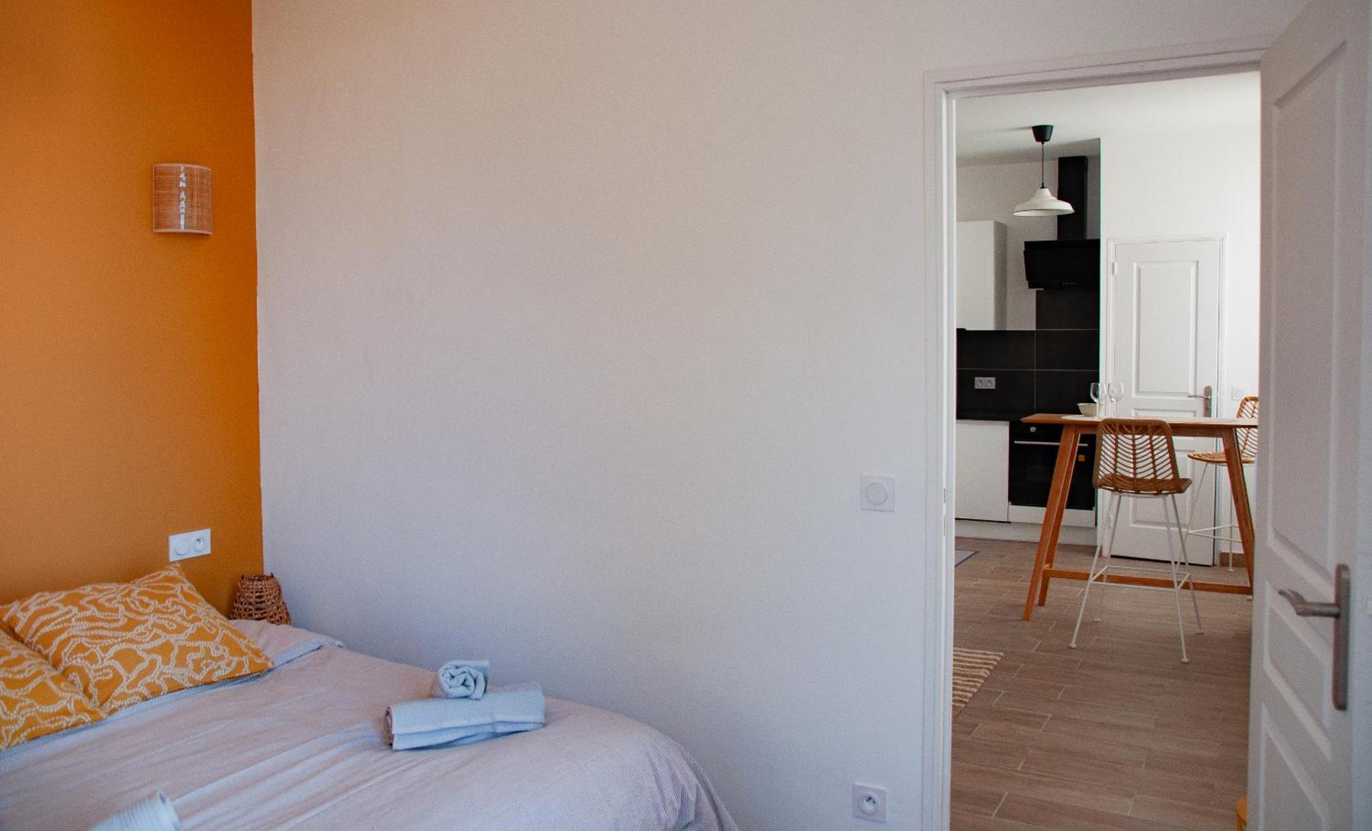 Bandol - Appartement Corneille Екстериор снимка